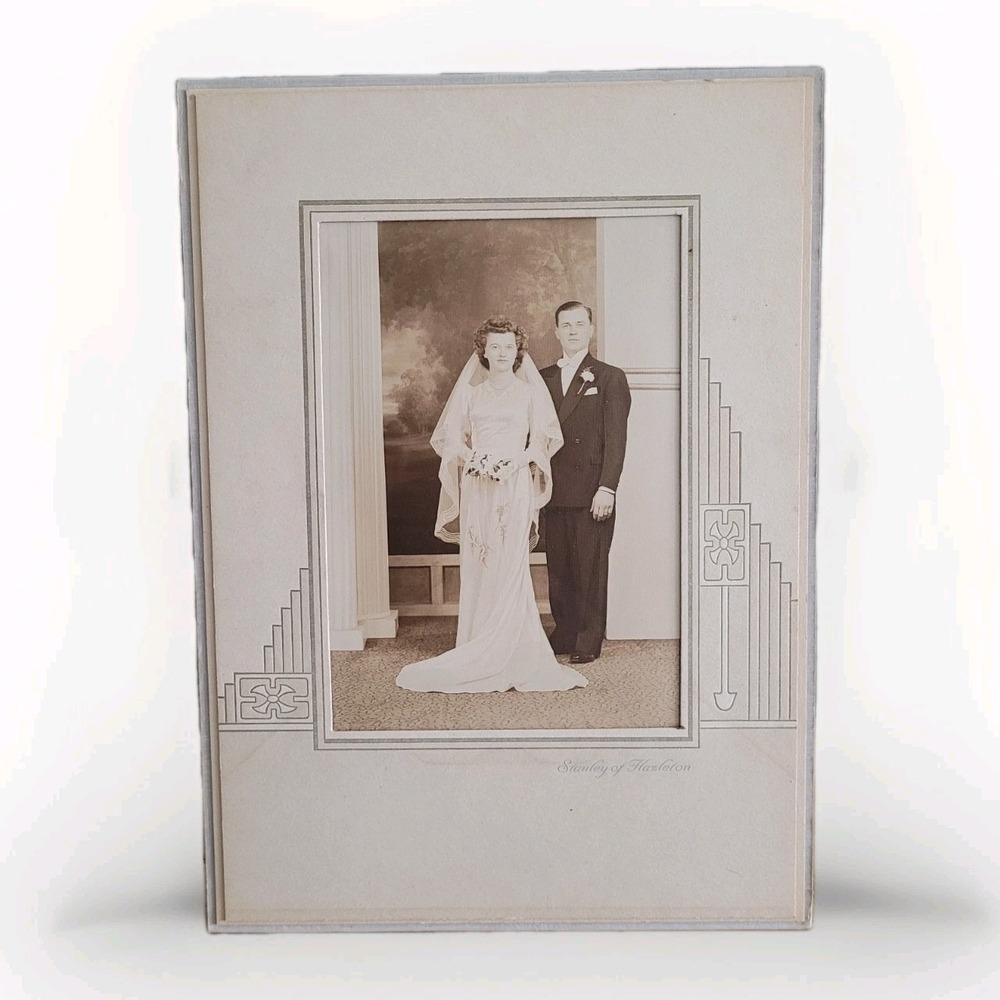 Vintage 1940s Art Deco Wedding Portrait Stanley of Hazleton, PA‎ Original Folder